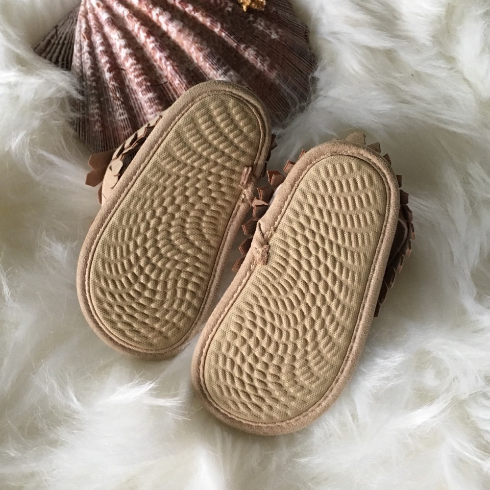 Trimfoot Co | Baby Moccasin Fringe Sandals | Sz 2 - Picture 4 of 6